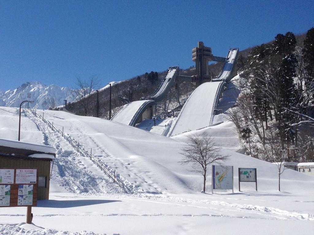 Holiday Cottage Green Valley 白马村 外观 照片